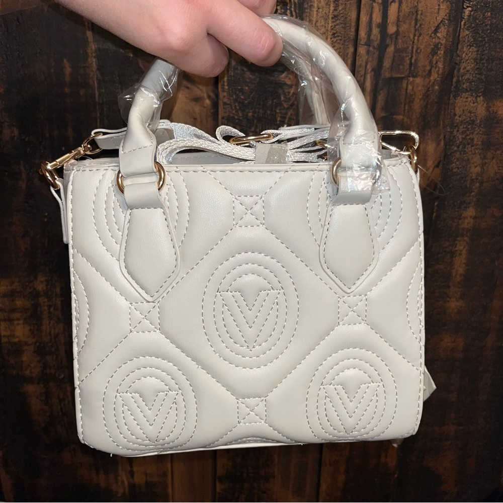 Valentino Orlandi Elegant Quilted Handbag in color bone - Picture 2 of 4